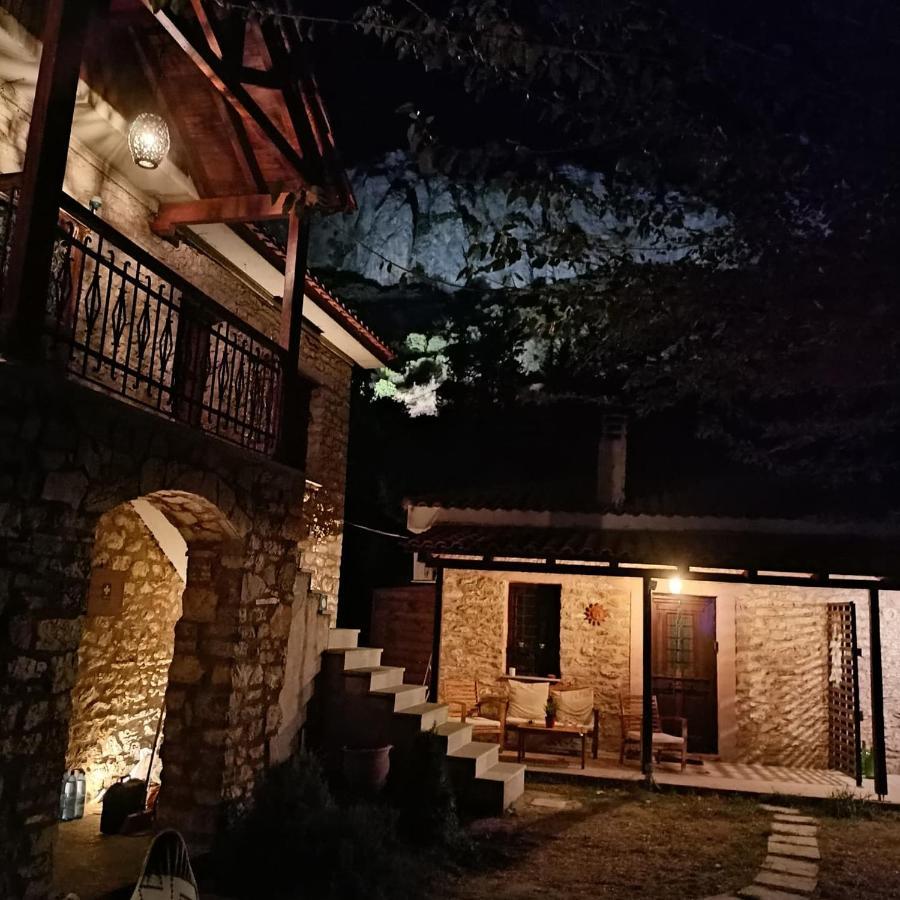 Theopetra Home Exterior foto